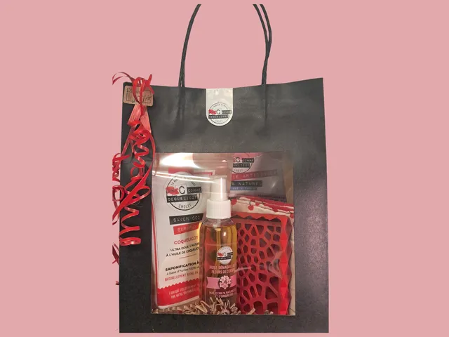 C Comme Coquelicot Coffrets Douceur Fleurie coffret démaquillant cerisier