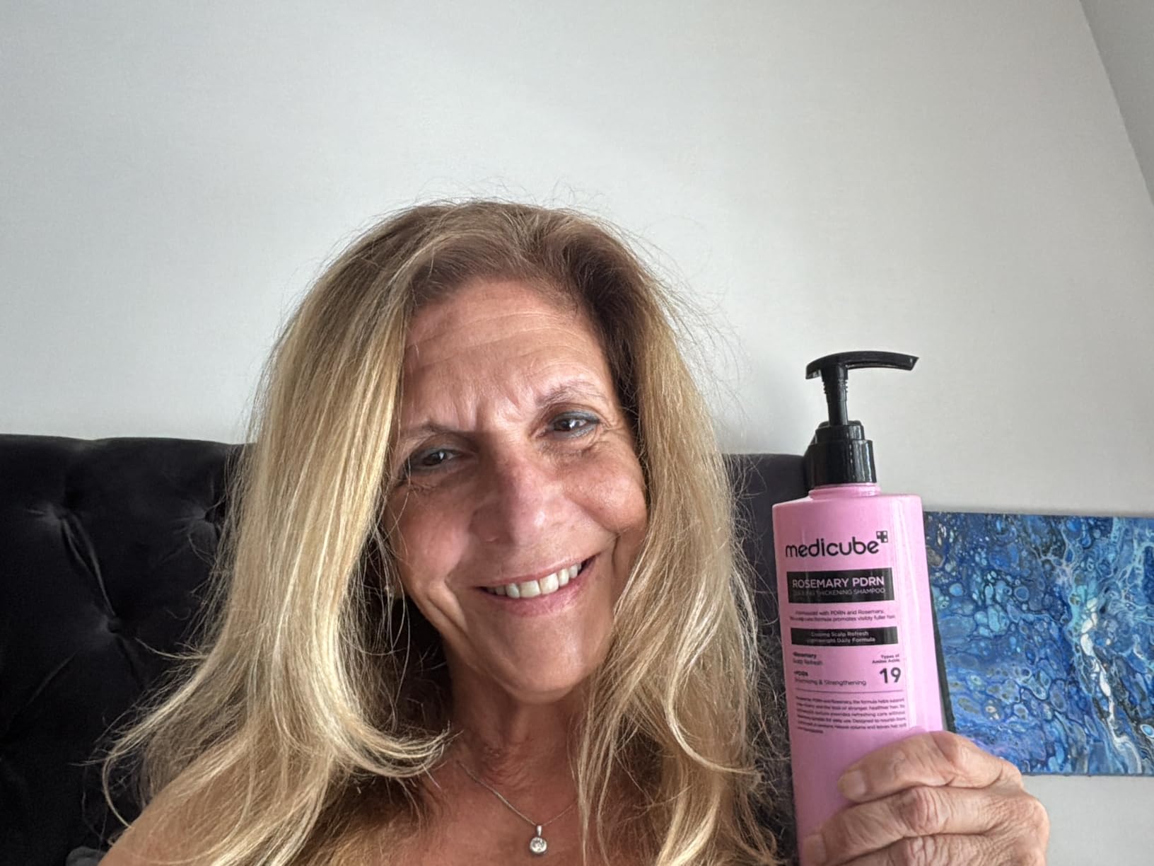 Medicube PDRN Pink shampooing romarin PDRN 400 ml force