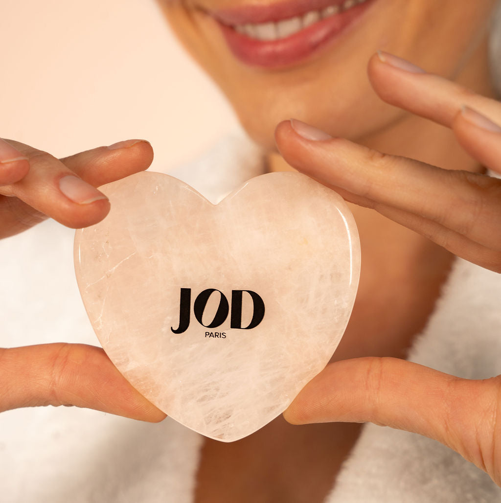 JOD Soins Experts Cœur de Pierre Gua Sha Quartz Rose
