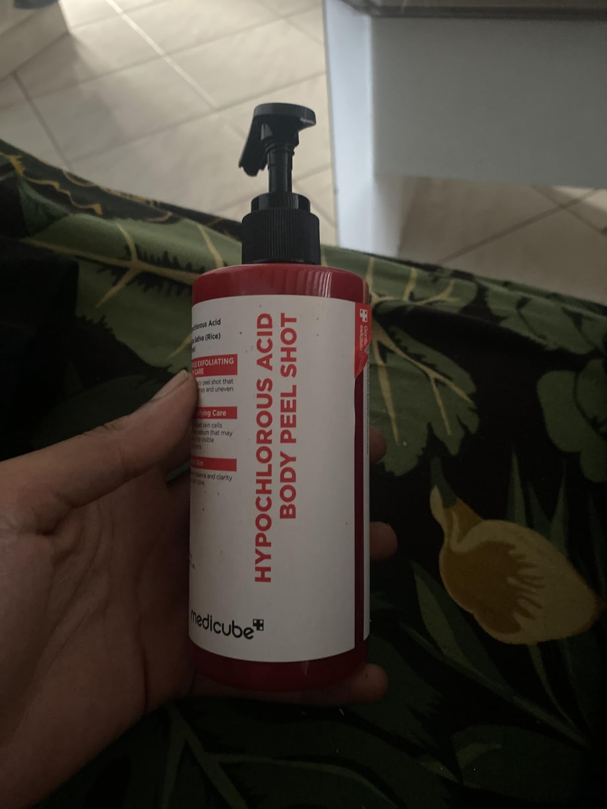 Medicube Red Body Peel Shot Peeling Corps acide hypochloreux