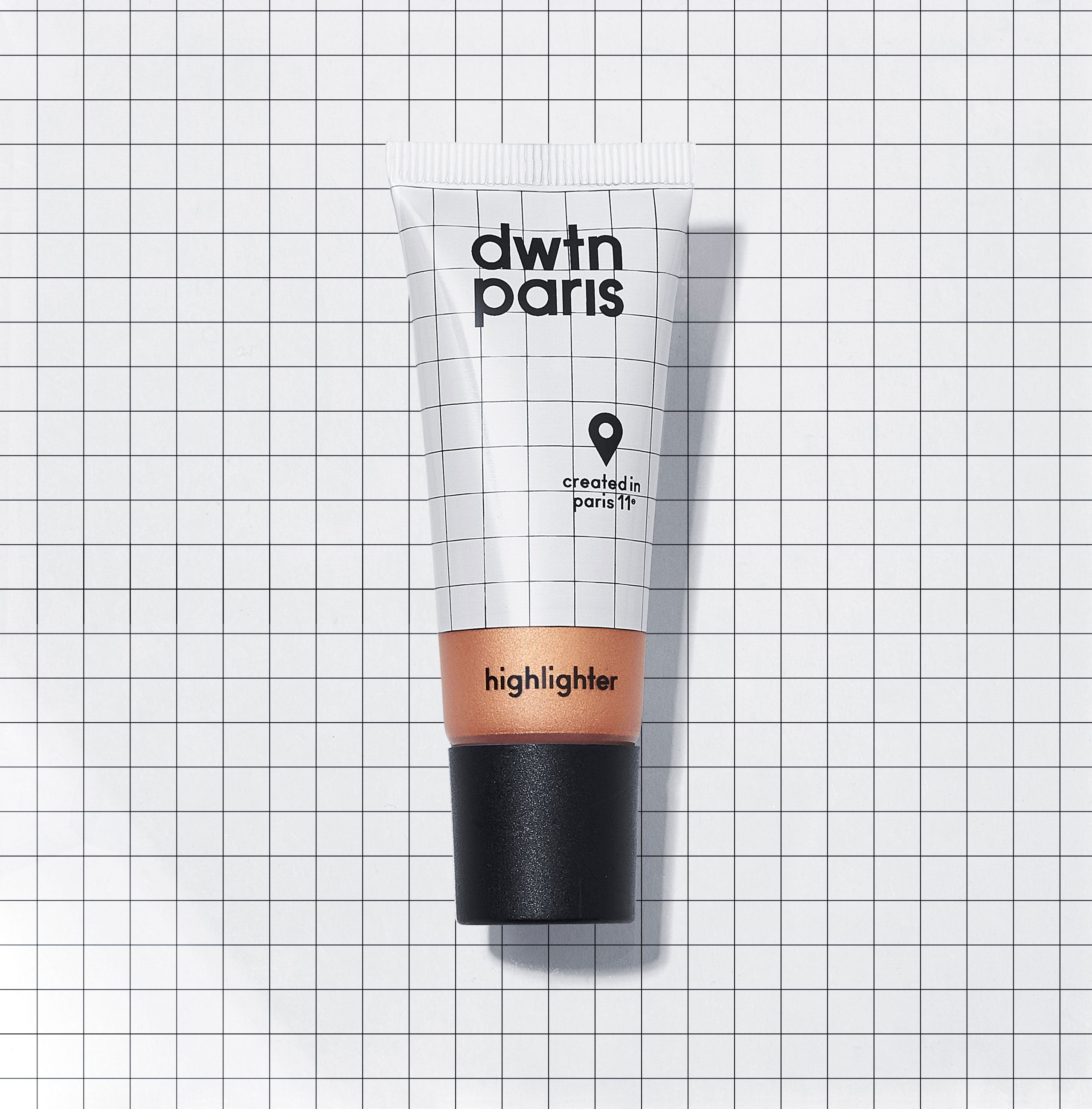 DWTN Paris Teint Highlighter enlumineur 20ml teinte Light