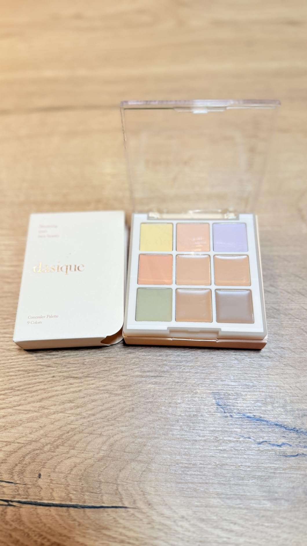 Dasique BASE Pro Concealer 02 palette correcteur couvrance moyenne