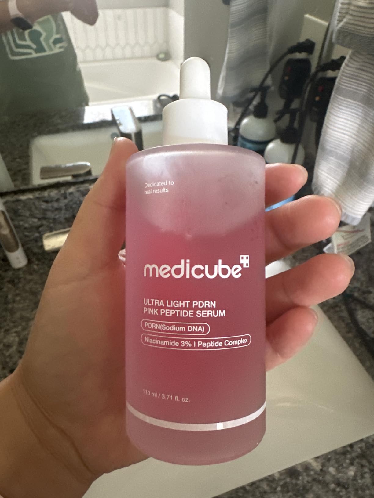 Medicube PDRN Pink Peptide Serum sérum visage 110 ml éclat